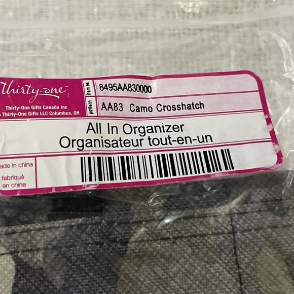 Thirty One 31 All In Organizer Tote Camo Crosshatch NWT Gift NEW - Picture 3 of 3